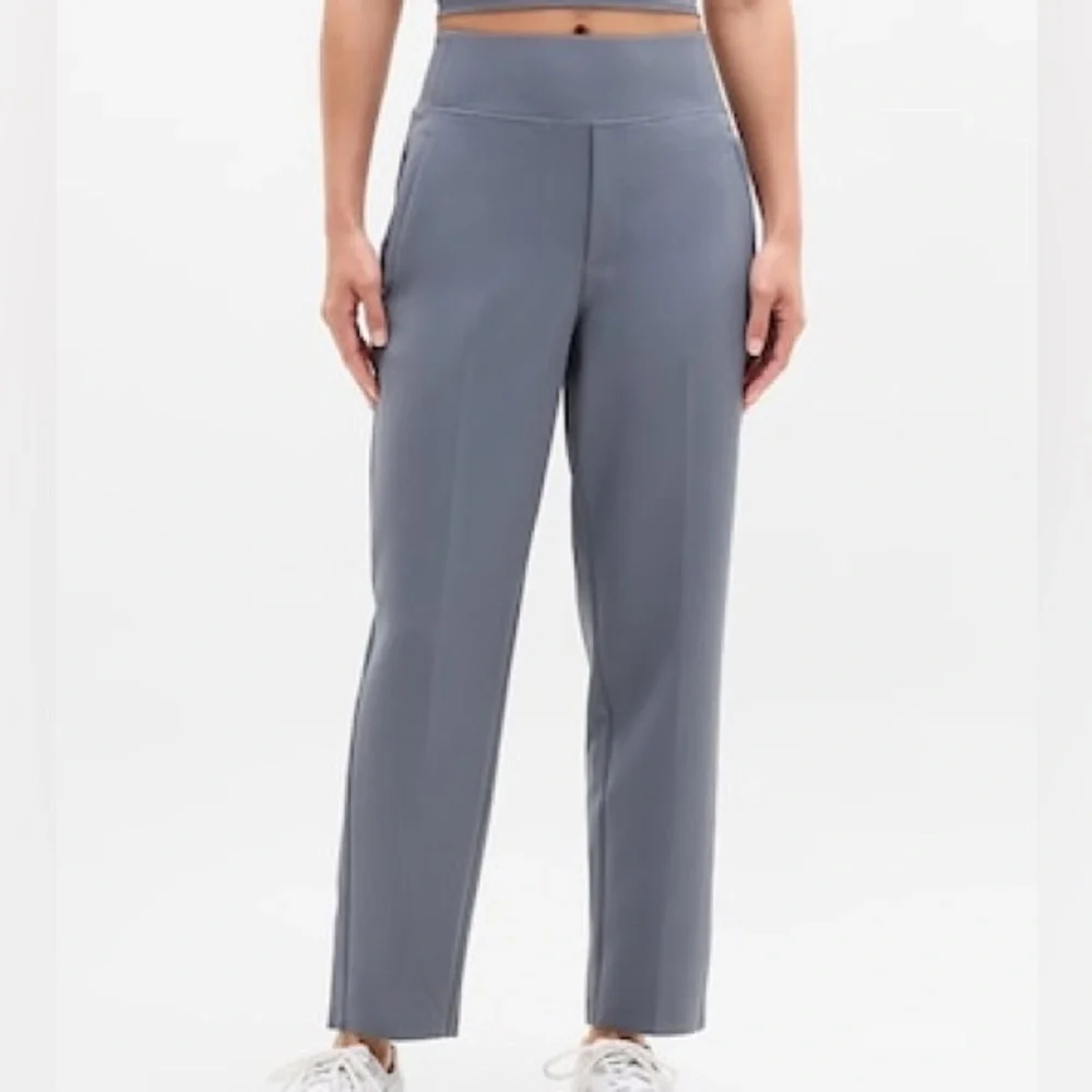 Athleta Endless Highrise pant in slate - Picture 4 of 16